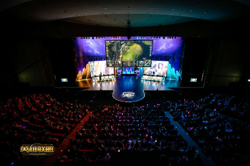 S15入围赛IG对阵T1门票价格飙升，宁王点评LPL纪律性不足但潜力巨大